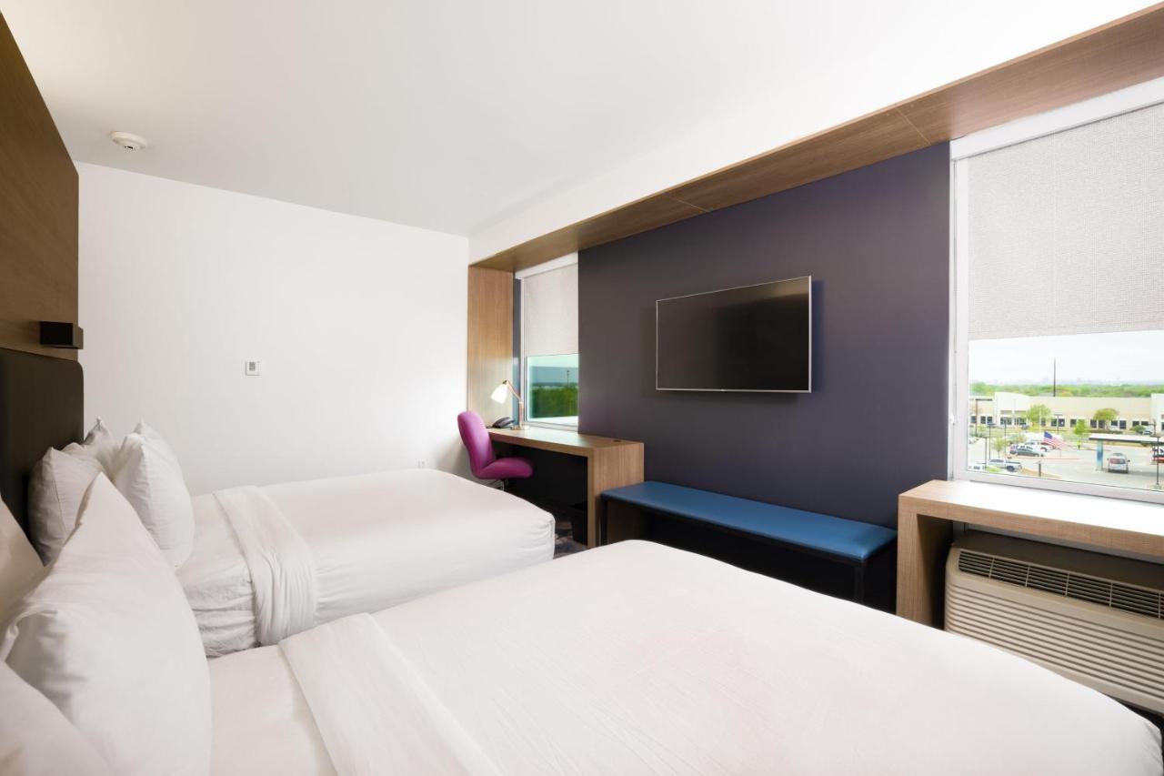 Aloft Austin Airport Exterior foto